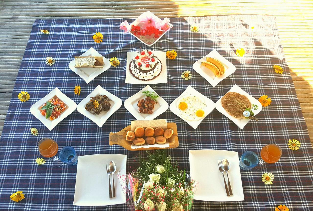 Birdland Beach Club Bolinao Ngoại thất bức ảnh