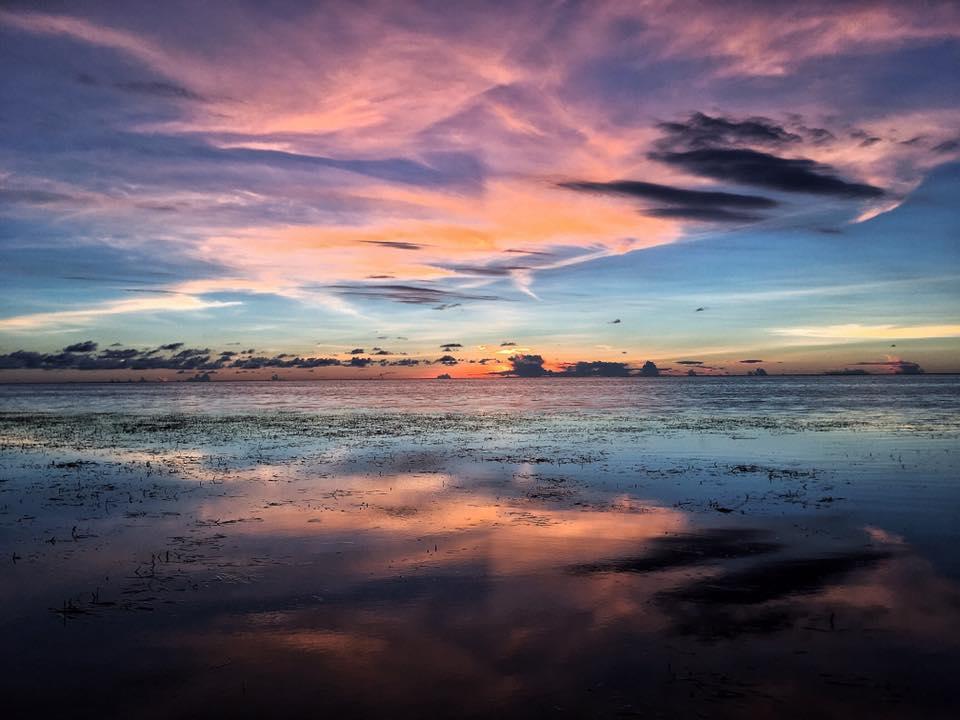 Birdland Beach Club Bolinao Ngoại thất bức ảnh